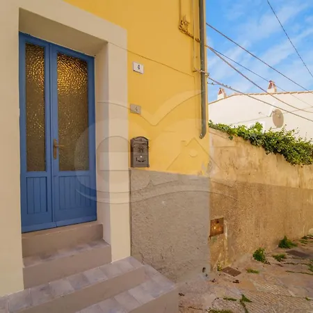 Casa Salita Napoleone Apartment *